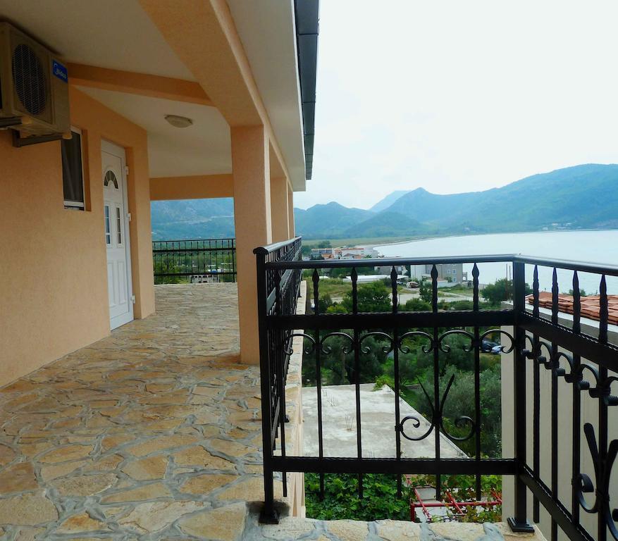 Apartments Papillon Подгорица Номер фото